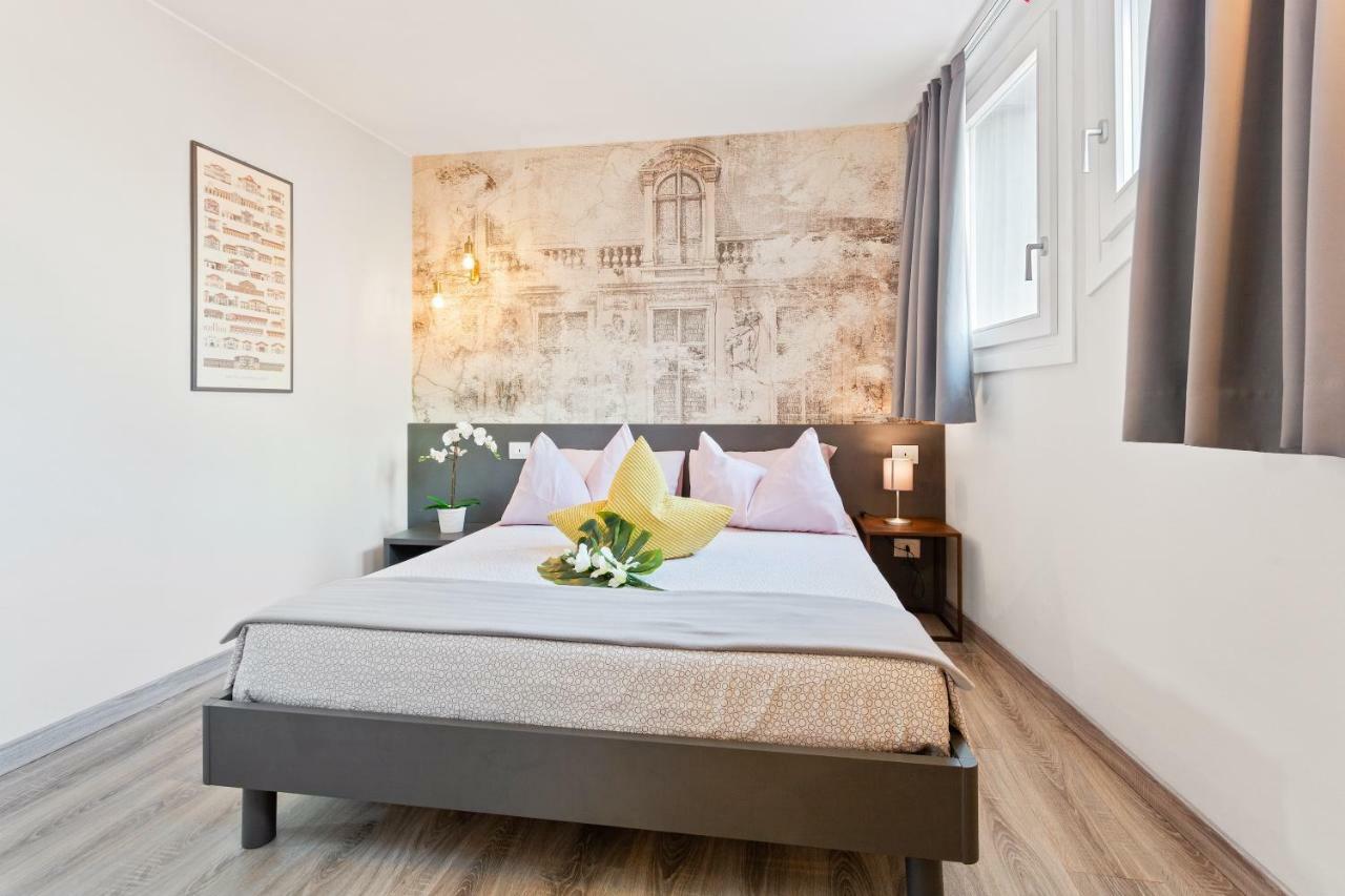 Piazzetta Palladio Romantic Studio Apartment Vicenza Bagian luar foto
